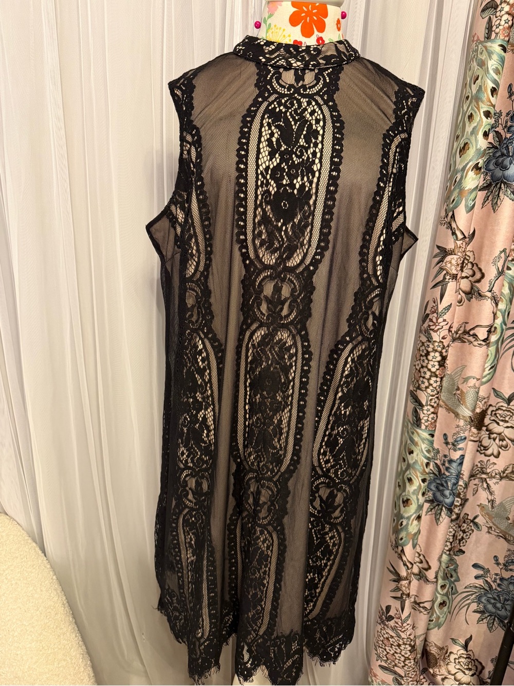 Luxology Black Sheer Lace Midi Dress